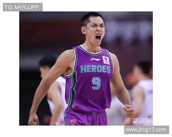 张庆鹏:从篮球场上的传奇到人生舞台的多重角色探寻 张庆鹏:从篮球场上的传奇到人生舞台的多重角色探寻