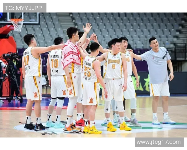 CBA山东队对阵八一队精彩视频直播全程回顾与赛后分析 CBA山东队对阵八一队精彩视频直播全程回顾与赛后分析